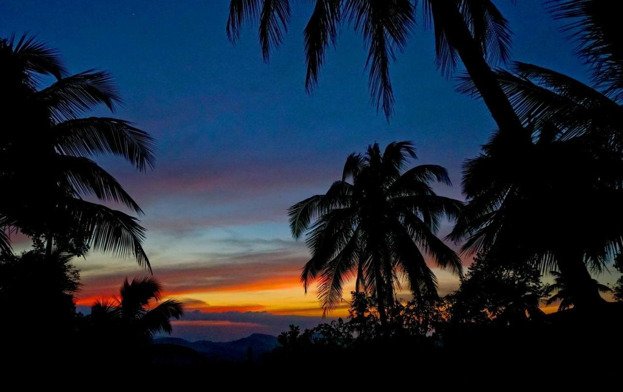 Appartamento Sunset Hills Kandy Esterno foto